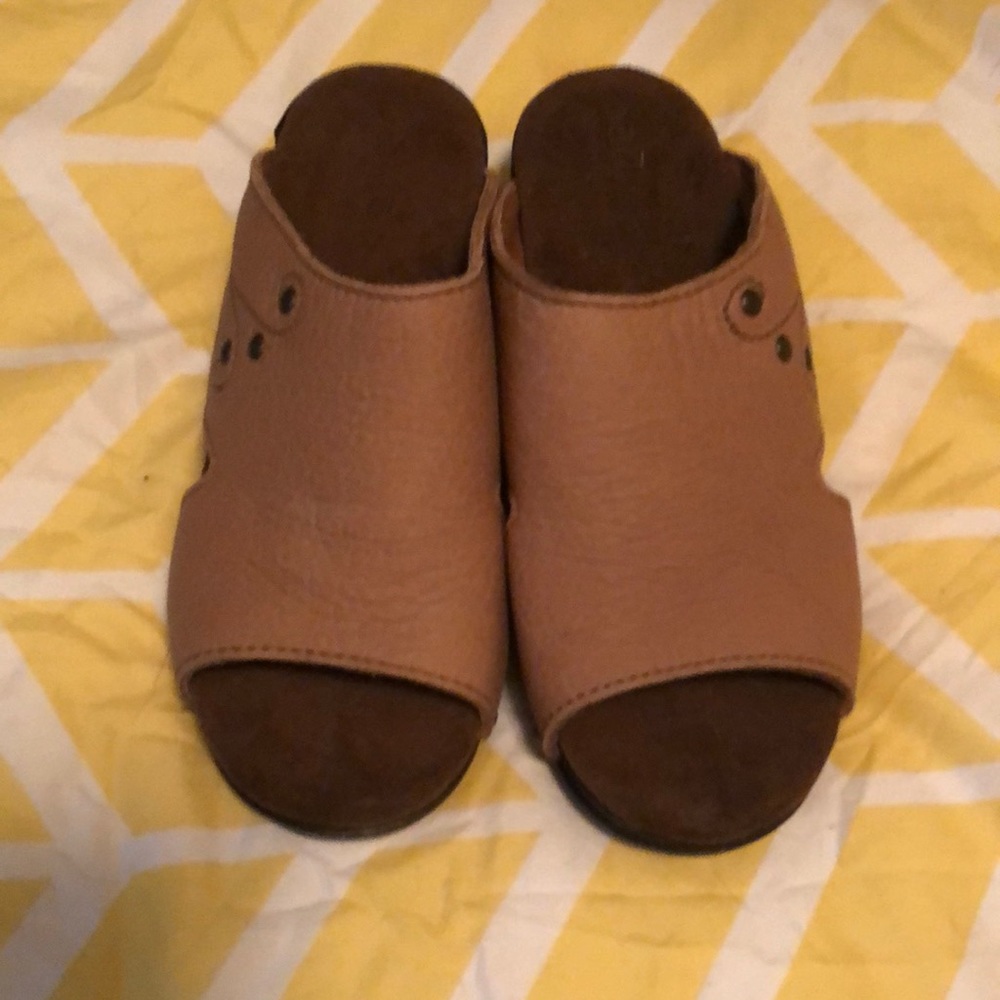 Sanita Clogs